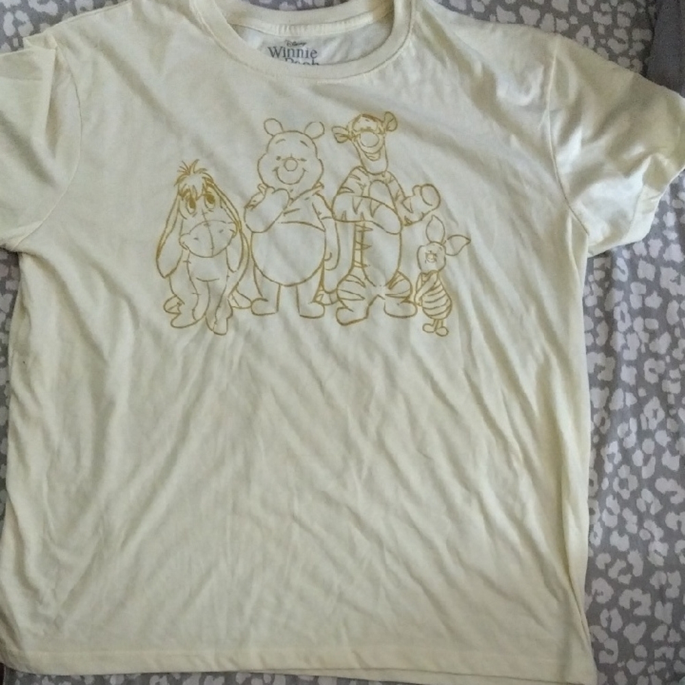 🎄Winnie The Pooh And Friends T-shirt
